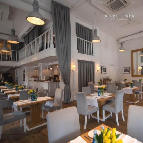 Elegancka restauracja w Warszawie