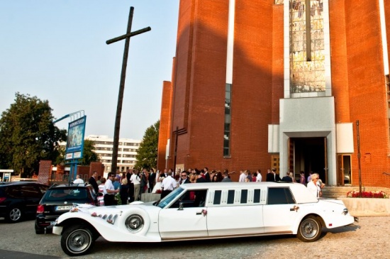 Auta ślubne,stylowe samochody do wynajęcia.excalibur,chrysler 