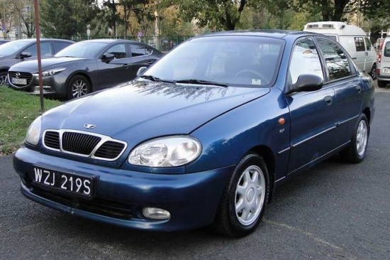 Sprzedam LANOS 1,6 SX Sedan 98+LPG +remont silnika