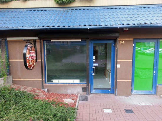 Wynajmę atrakcyjny lokal handlowo-usługowy