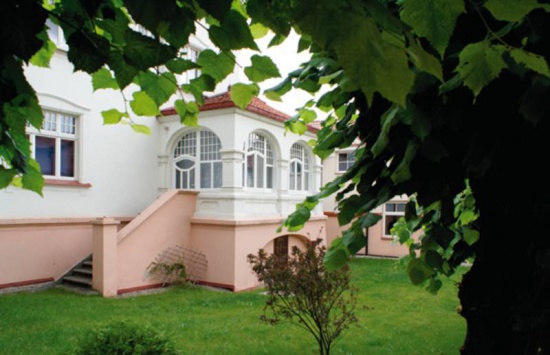 Anin,Wawer,Międzylesie,Radość zakupów- podłogi,okna.parapety bram