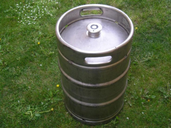KUPIĘ KEGI BECZKI PO PIWIE SKUP KEG BECZEK KEGÓW KEGA BECZKA