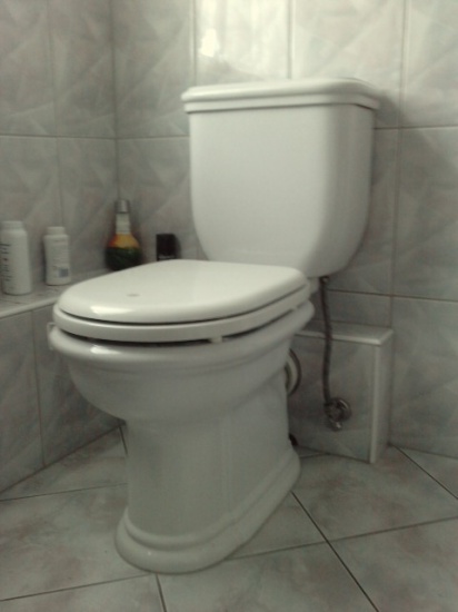 Wc-kompakt-naprawa,montaż.
